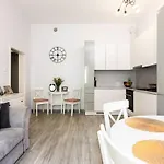 Luxury Old Town Topolowa Daire Krakow