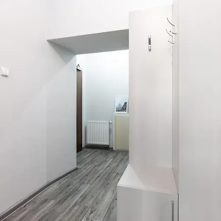 Luxury Old Town Topolowa Apartment
