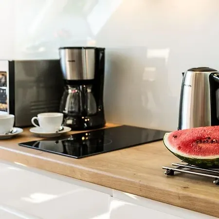 Luxury Old Town Topolowa Apartment