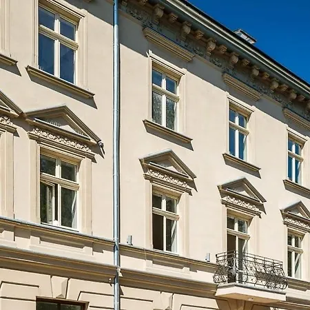 Luxury Old Town Topolowa Apartment